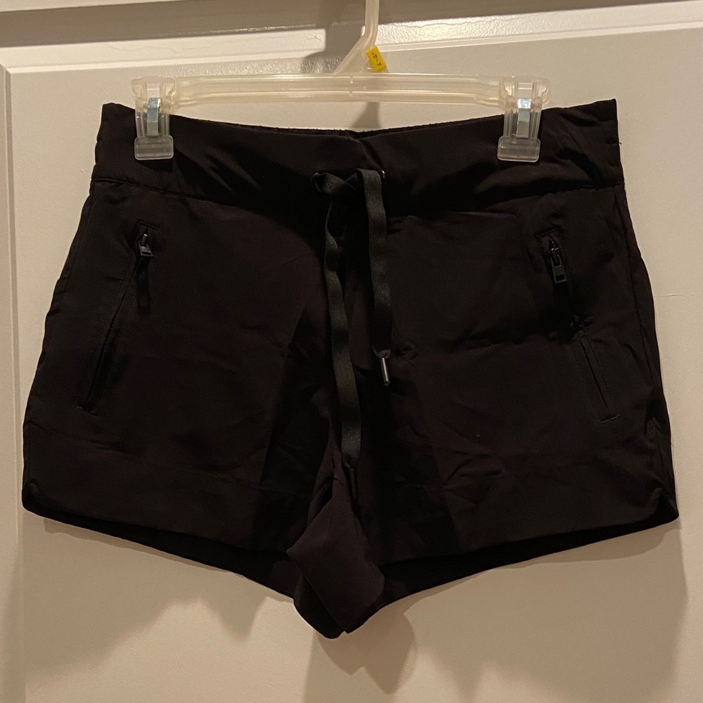 90 Degree By Reflex Black Athletic Shorts